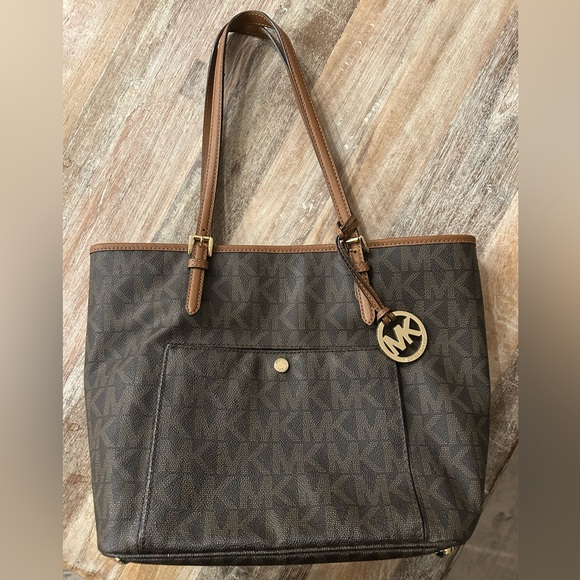 Michael Kors Handbags - Michael Kors Dark Brown Classic Signature Tote Bag, EXCELLENT CONDITION!